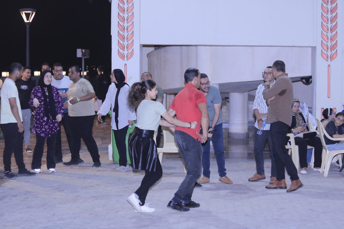 تقديم عروض فنية بالممشى السياحي ضمن مبادرة شارع الفن 